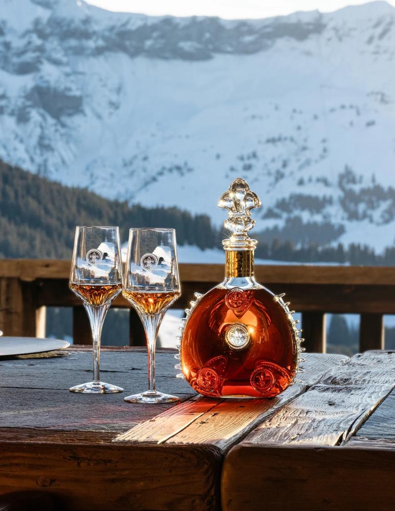 LOUIS XIII Classic Decanter tasting setting